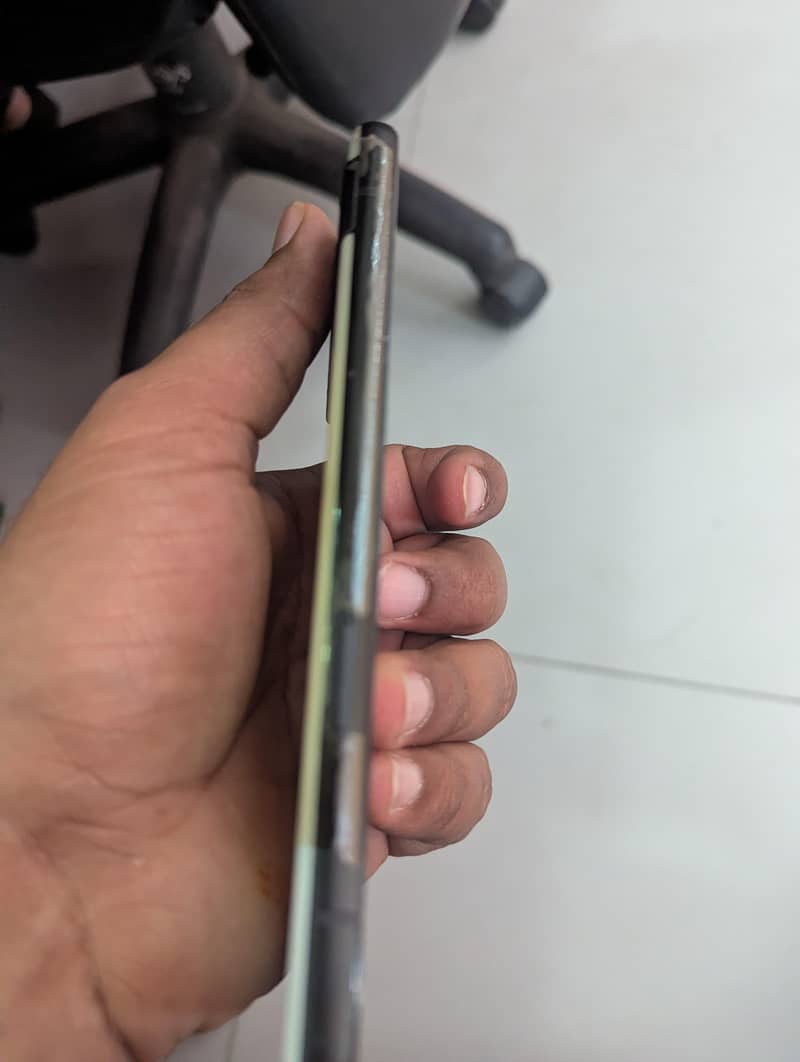 Google Pixel 6a 4