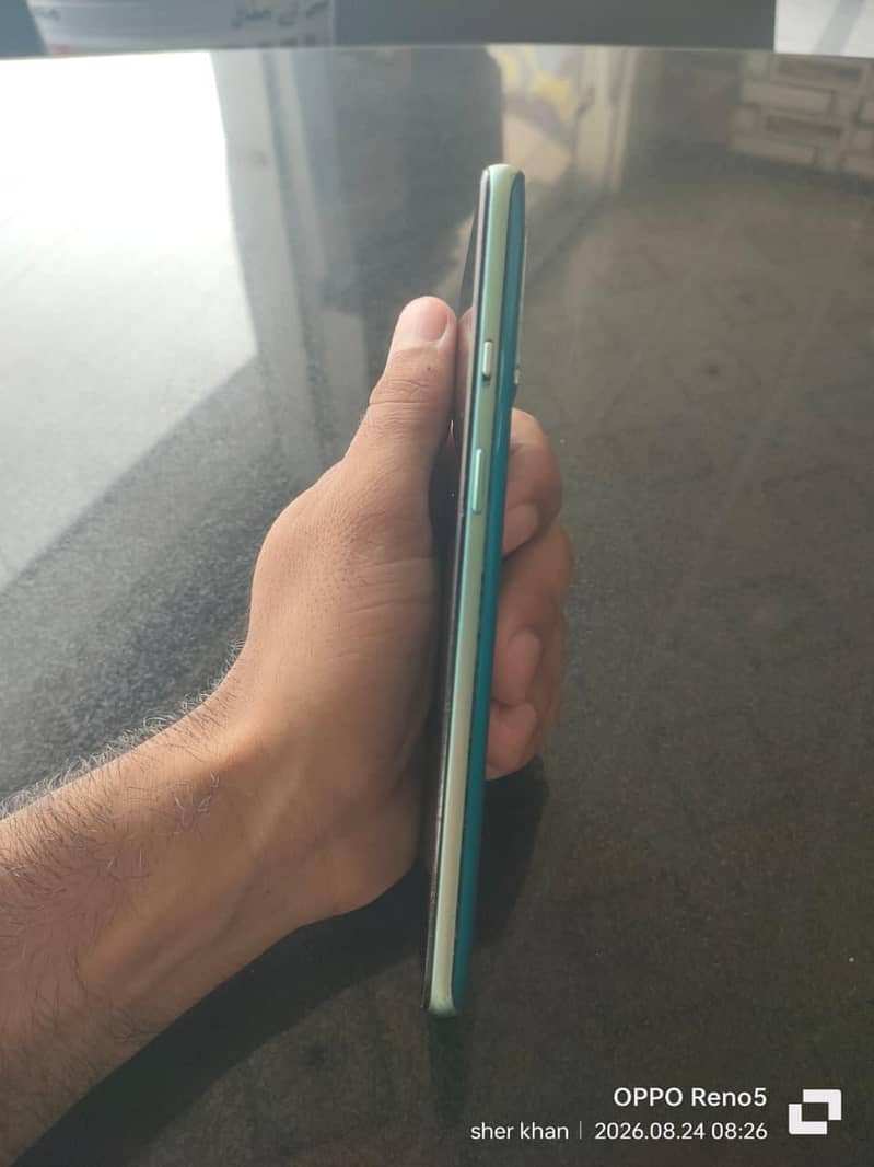 One Plus 8T 6