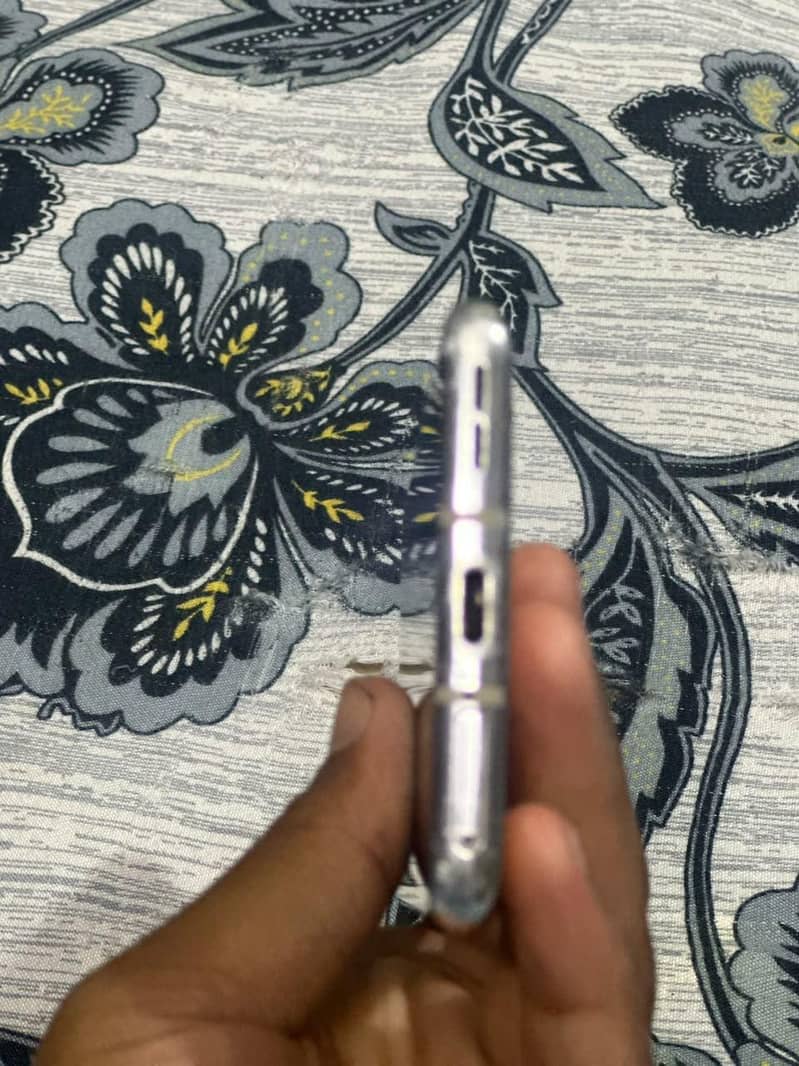 One Plus 8 4