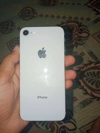 Apple iPhone 8