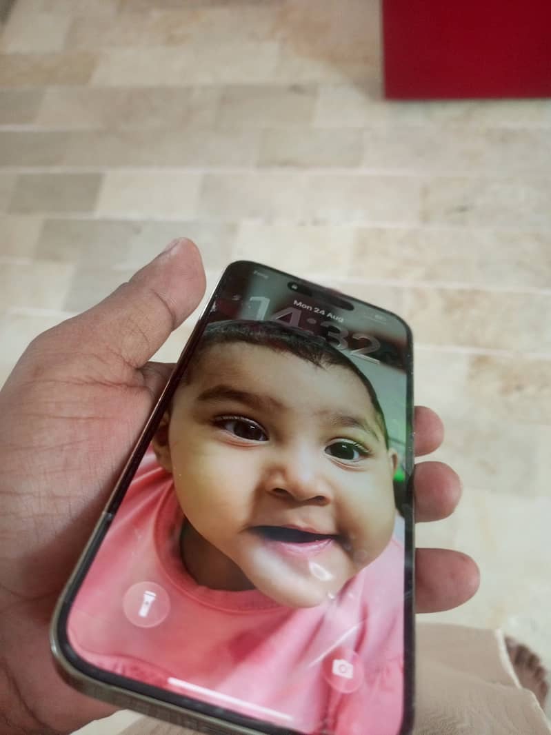 Apple iPhone 14 Pro Max 2