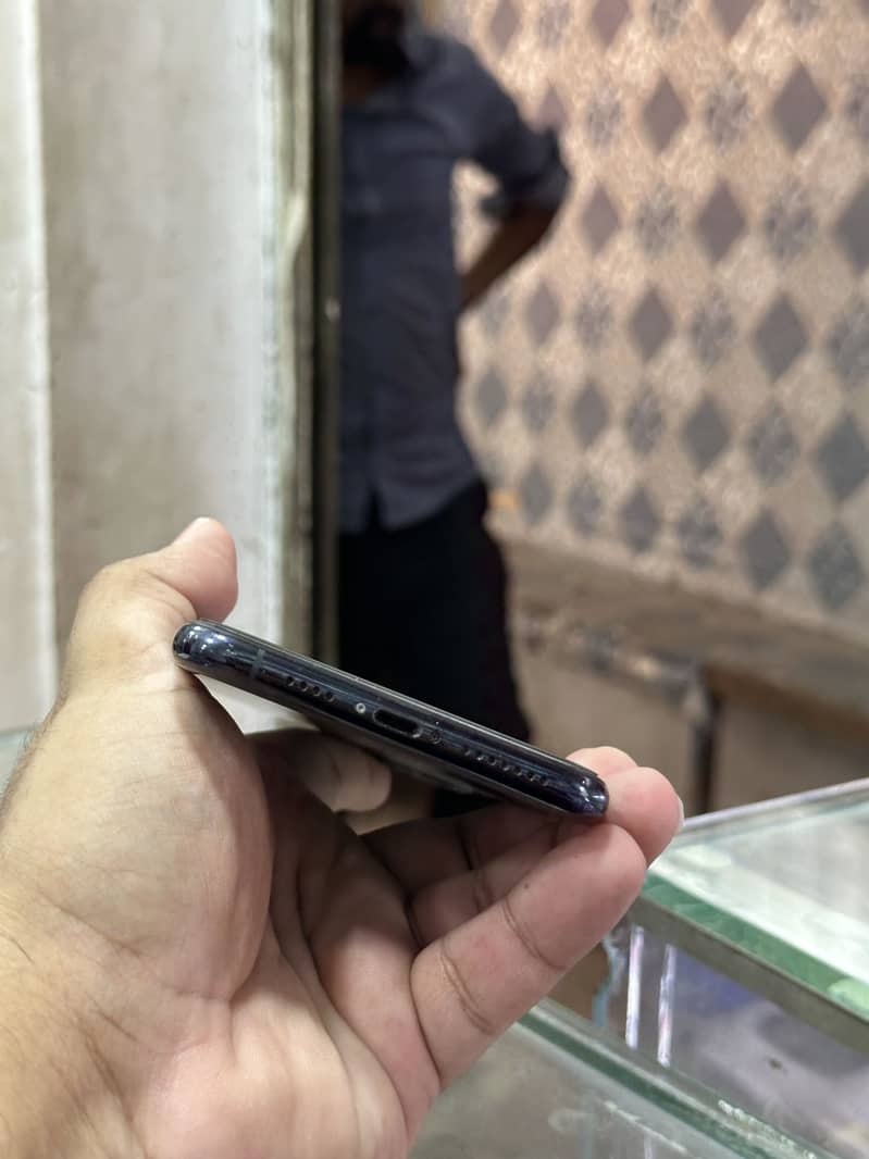 iPhone 11 Pro Max 20