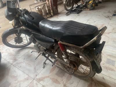 Safari 2014 urgent for sale