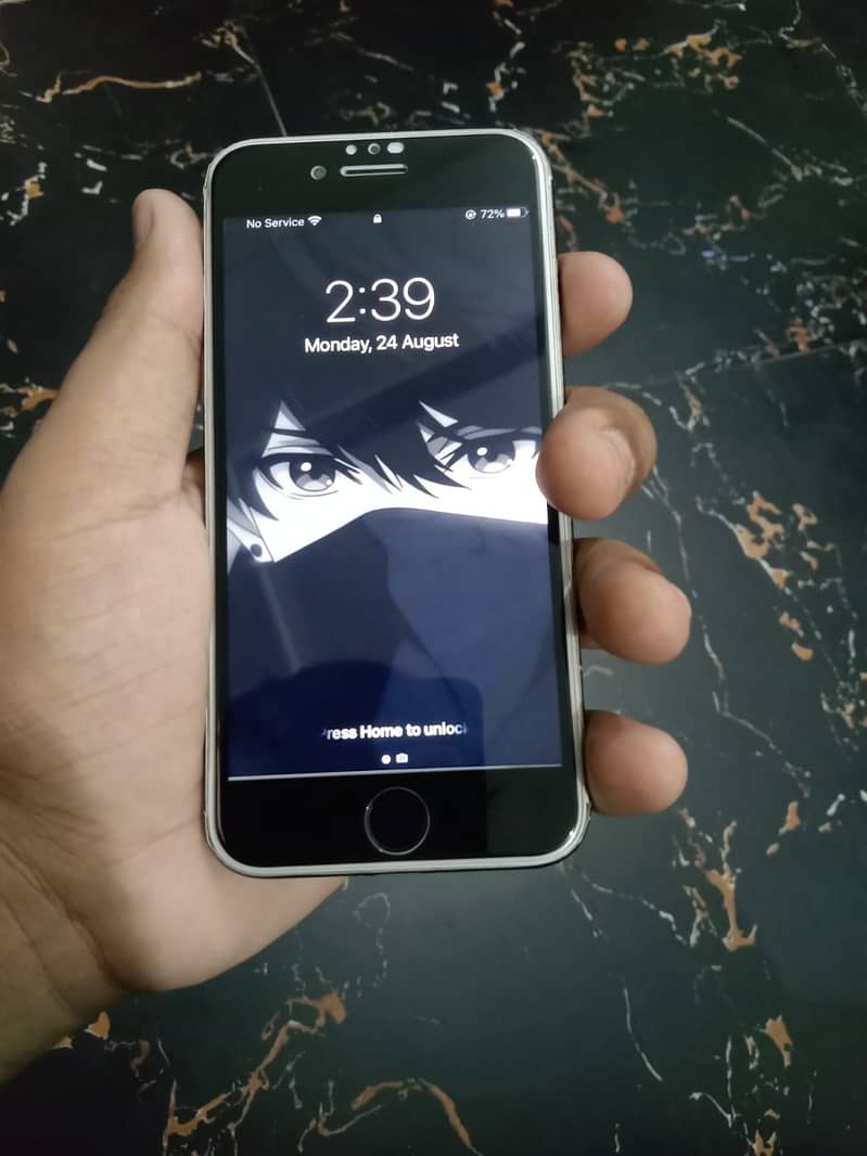 Apple iPhone 7 3