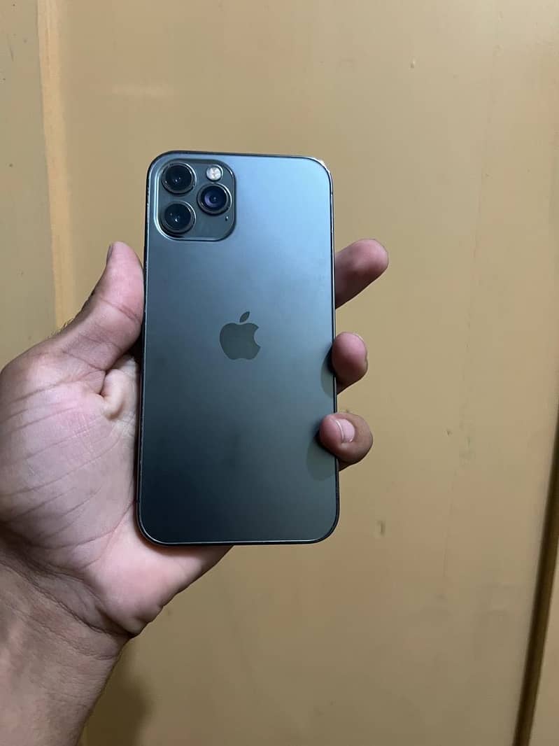 Apple iPhone 12 Pro 0