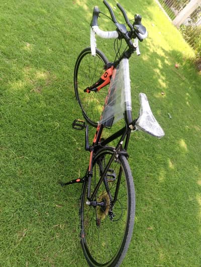 original Scott brand racing cycle for sale . .