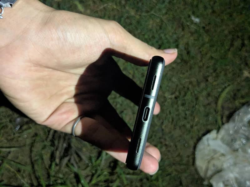 Google Pixel 6a 4