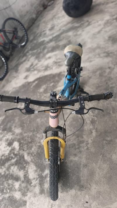 bycyc