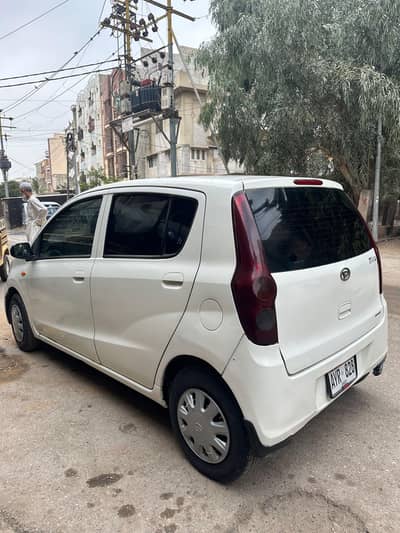 Daihatsu Mira 2007