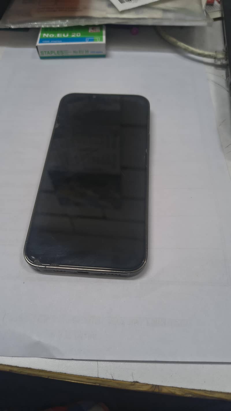 Apple iPhone 13 Pro Max (Mint Condition) 4