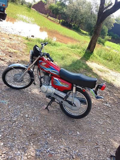 honda 125 2024 model condition 10/10