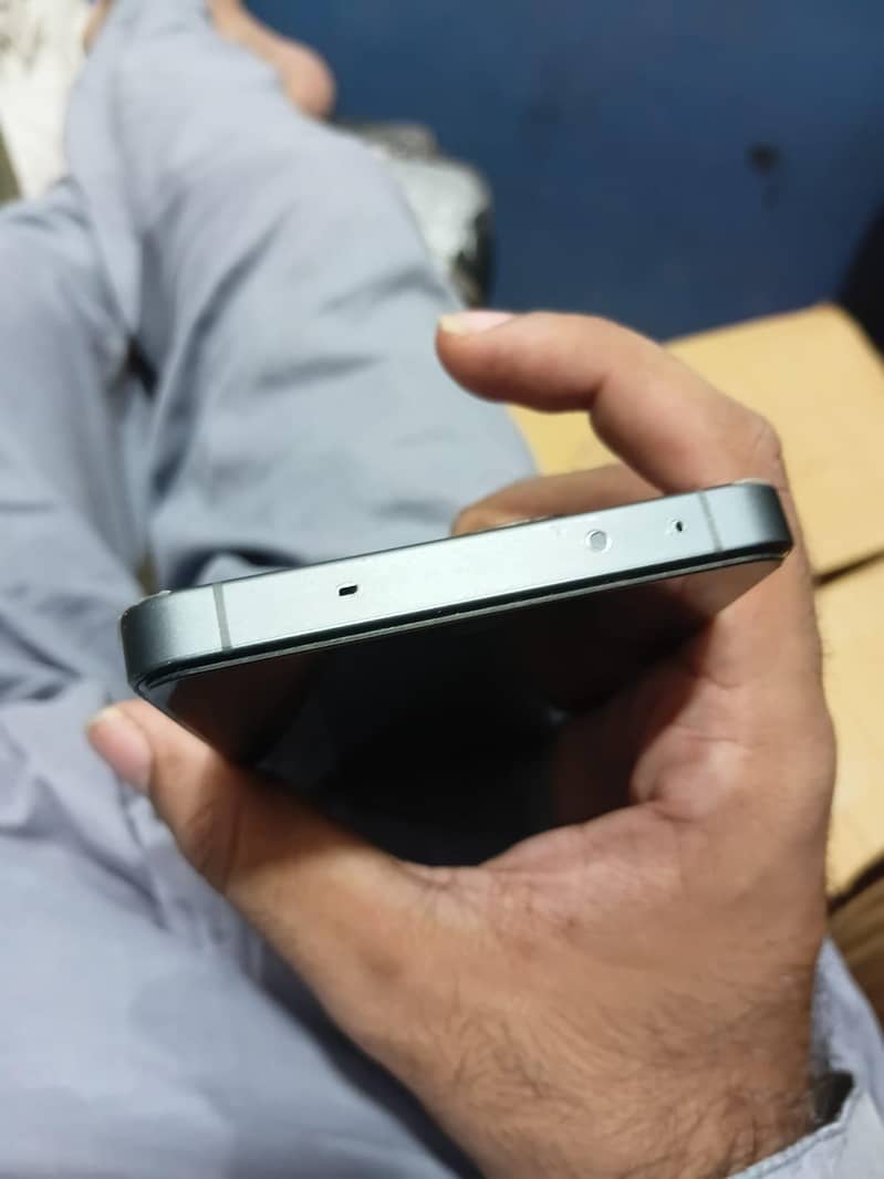 One Plus Ace 5 Pro Full Sim Time 4