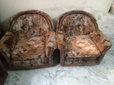 Old is Gold Sofa Very Fine Quality