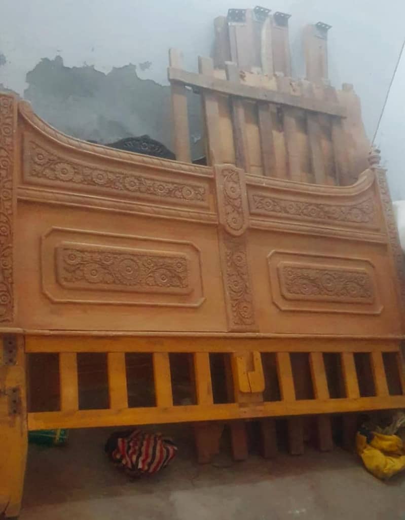 Bed frame 0