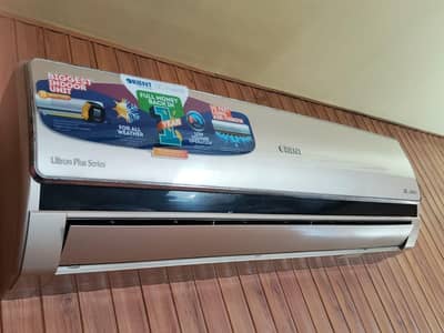 Orient 1.5 Ton Inverter AC - Low Power Consumption | 220-240V