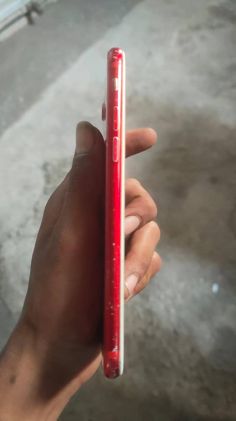 Apple iPhone 7 1