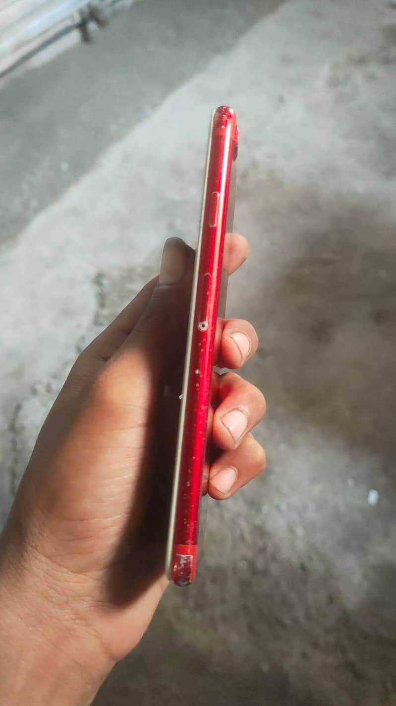 Apple iPhone 7 2
