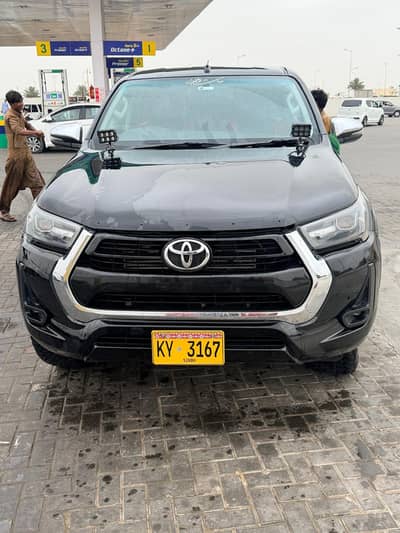 Toyota Hilux Revo V Automatic 2.8 2019