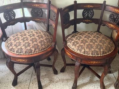 Elegant Wooden Dining Chairs