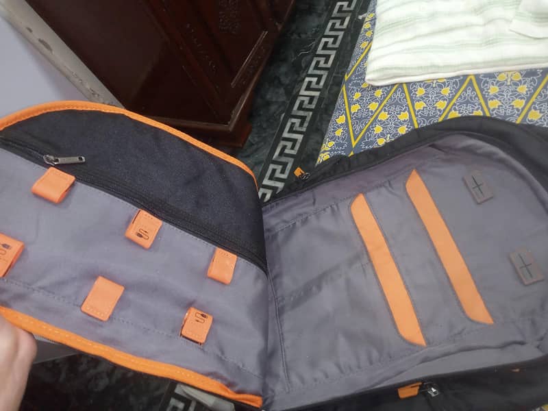 backpak 1