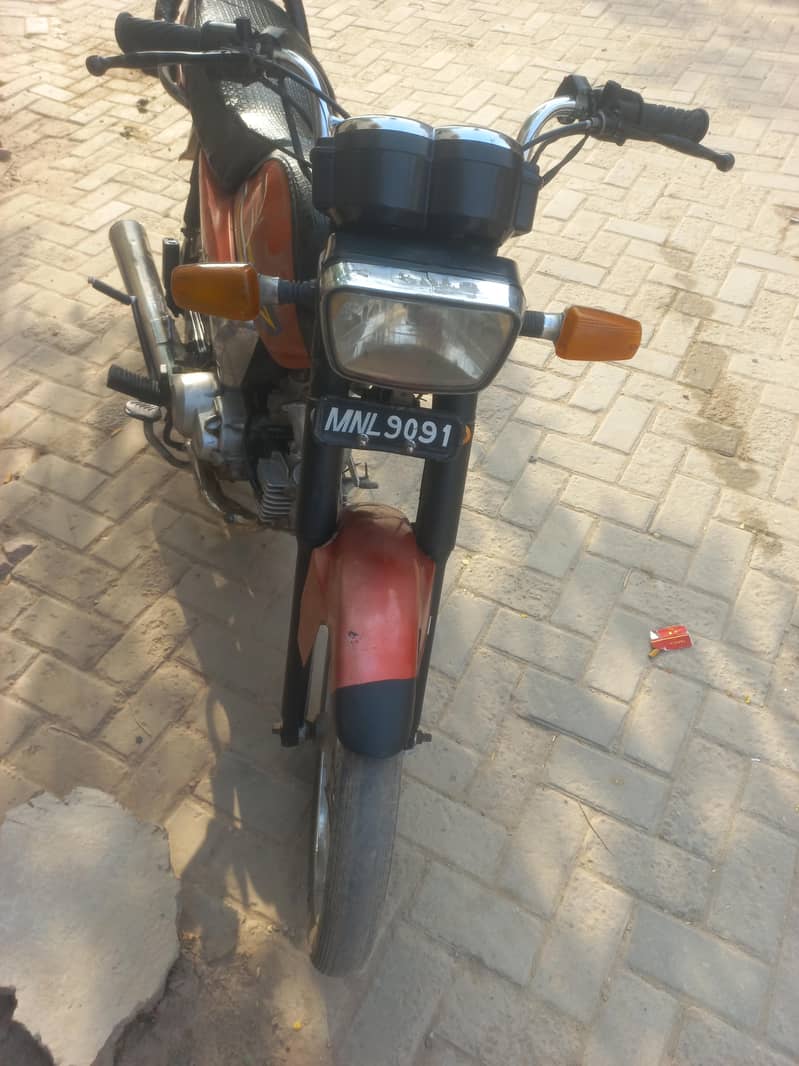 Yamaha Junoon 6