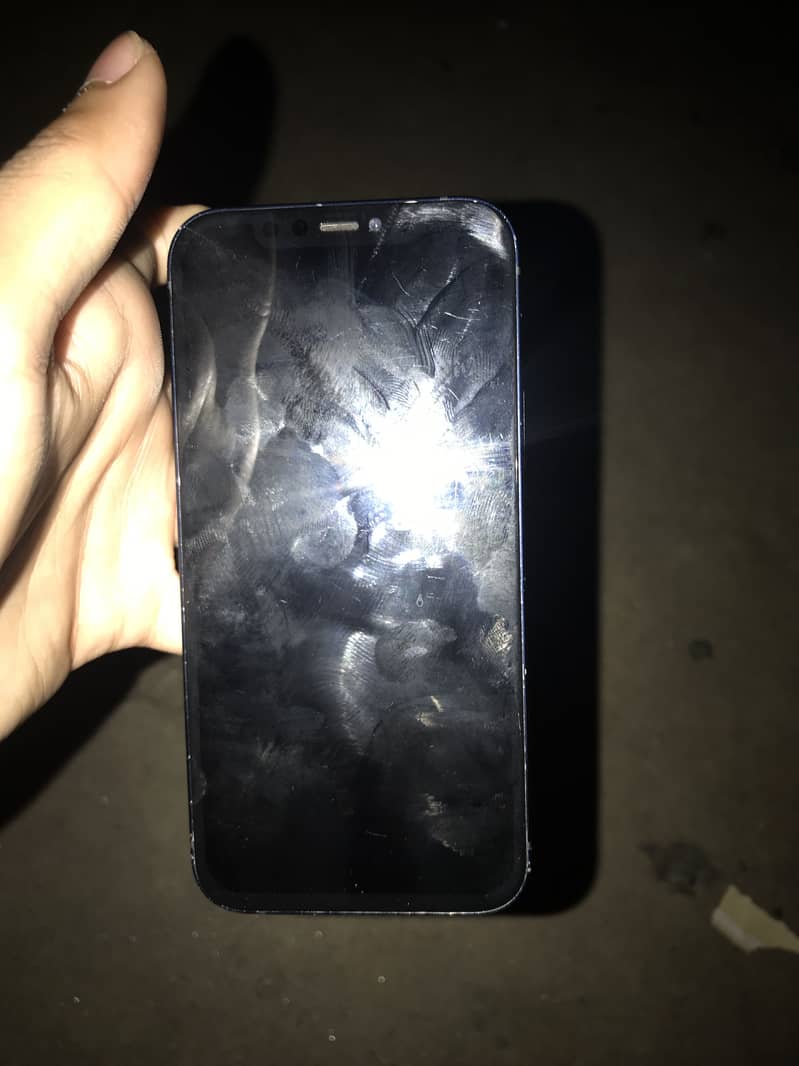 Apple iPhone 12 5