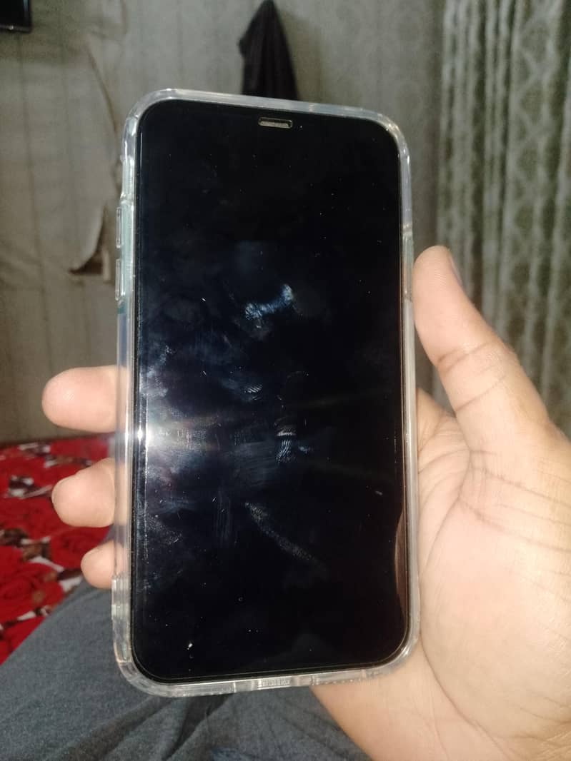 Apple iPhone 11 2