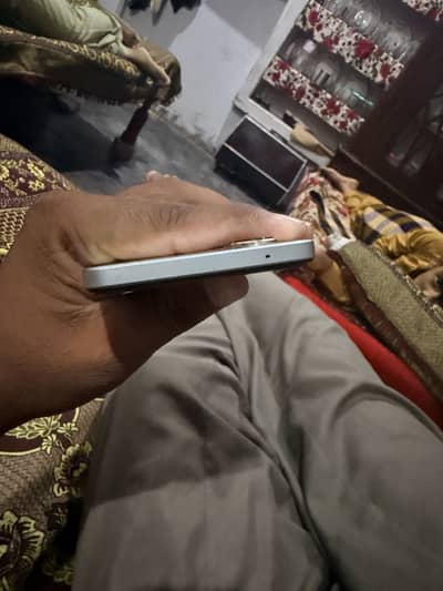 OPPO F21 Pro 5g 8/128 Contact number 03116475144