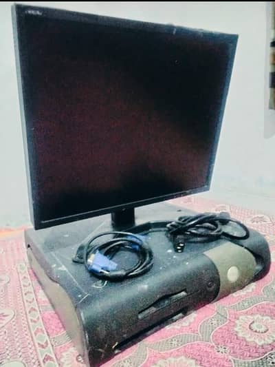 computer cpu monitor for sale kharab hy