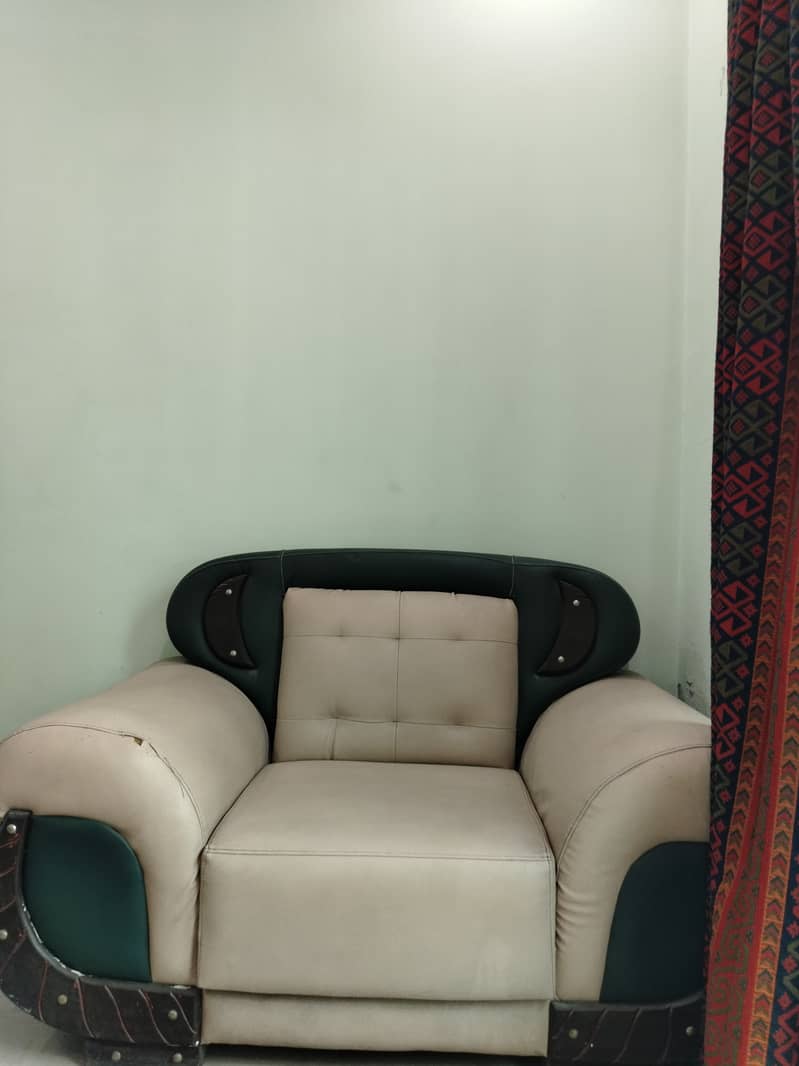 Complete 3 sizes sofa set 2