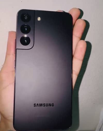 Samsung Mobile S22