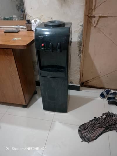 water dispenser