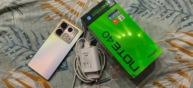 Infinix Note 40 16/256 with box charger