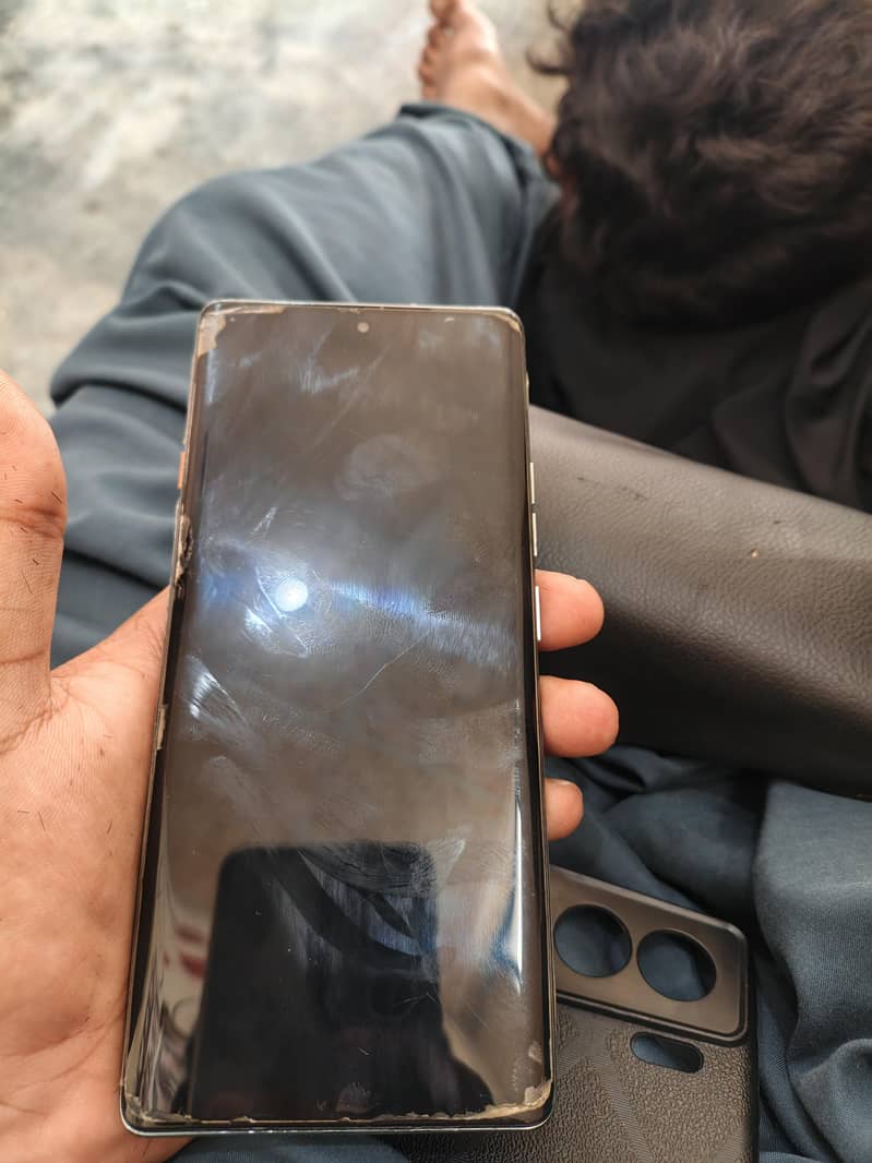 Tecno CAMON 40 Pro 3