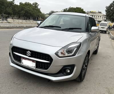 Suzuki Swift GLX 2024