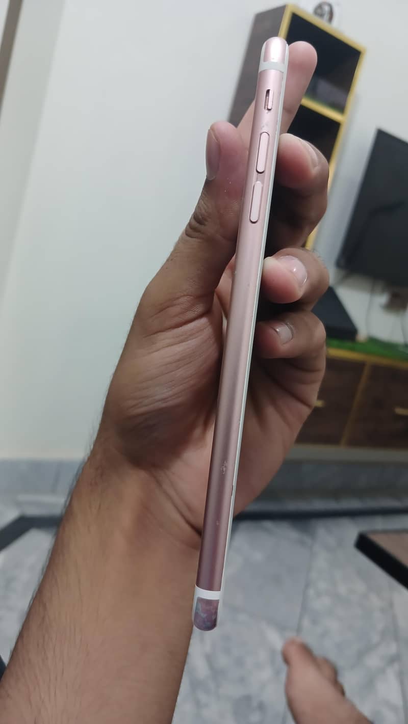 Apple iPhone 6 Plus 3