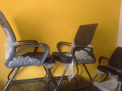 Office Chair / Comfortable Executive Chair