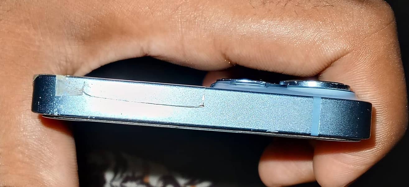 Apple iPhone 14 2