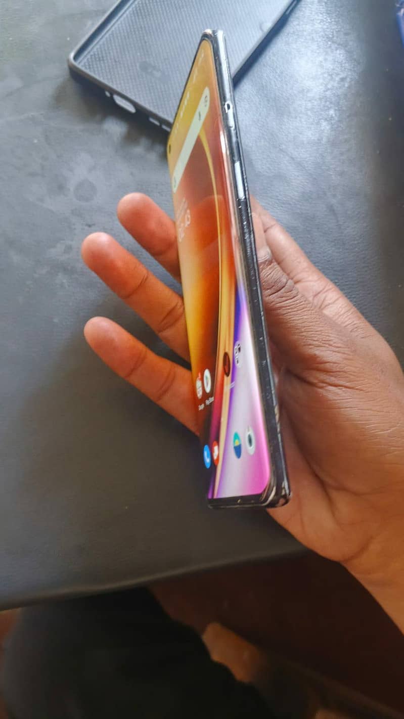 One Plus 8 4