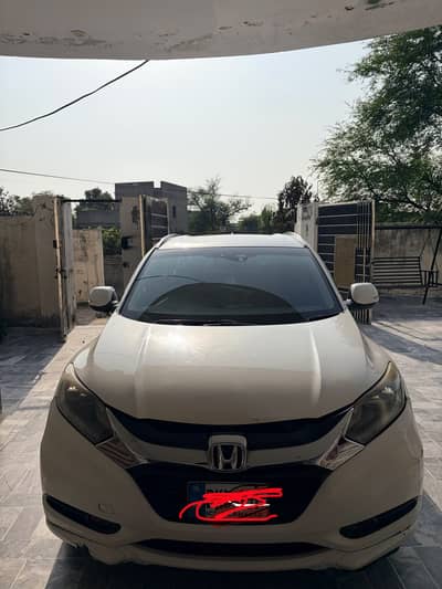 Honda Vezel Hybrid Z 2015  [ URGENT SALE ]