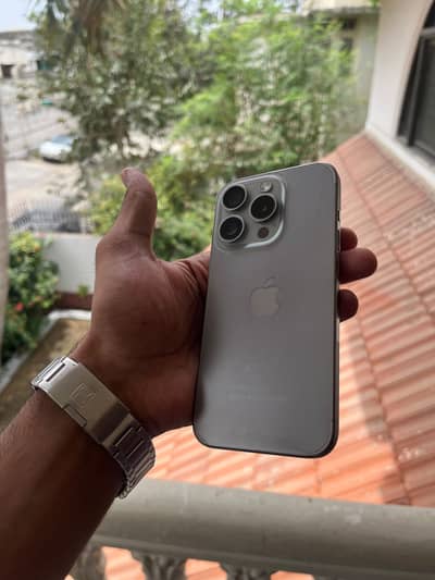 Apple iPhone 15 Pro