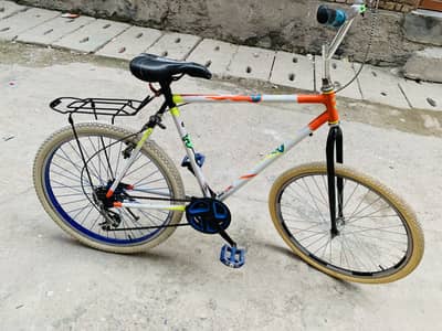 Wheeling cycle