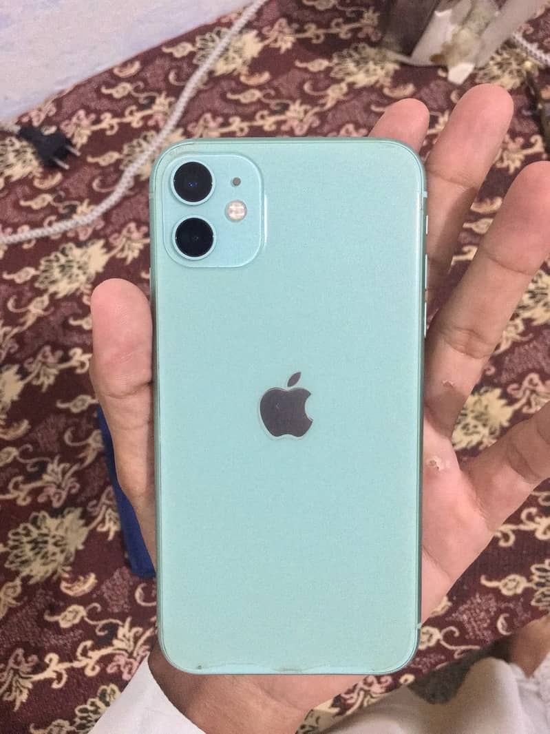 Apple iPhone 11 6
