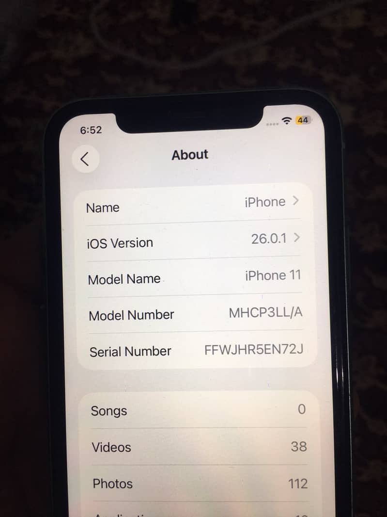 Apple iPhone 11 15