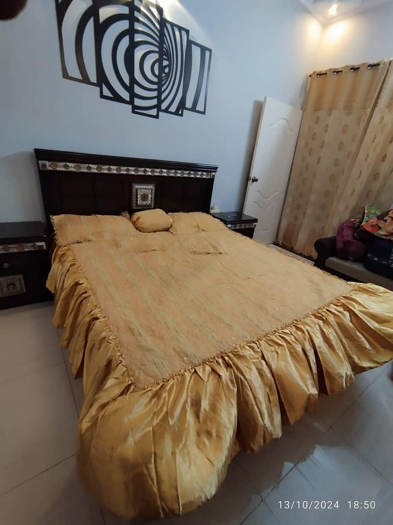 fancy king size  bedsheet set 1