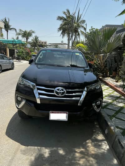 > Toyota Fortuner 2.7 VVTi 2017