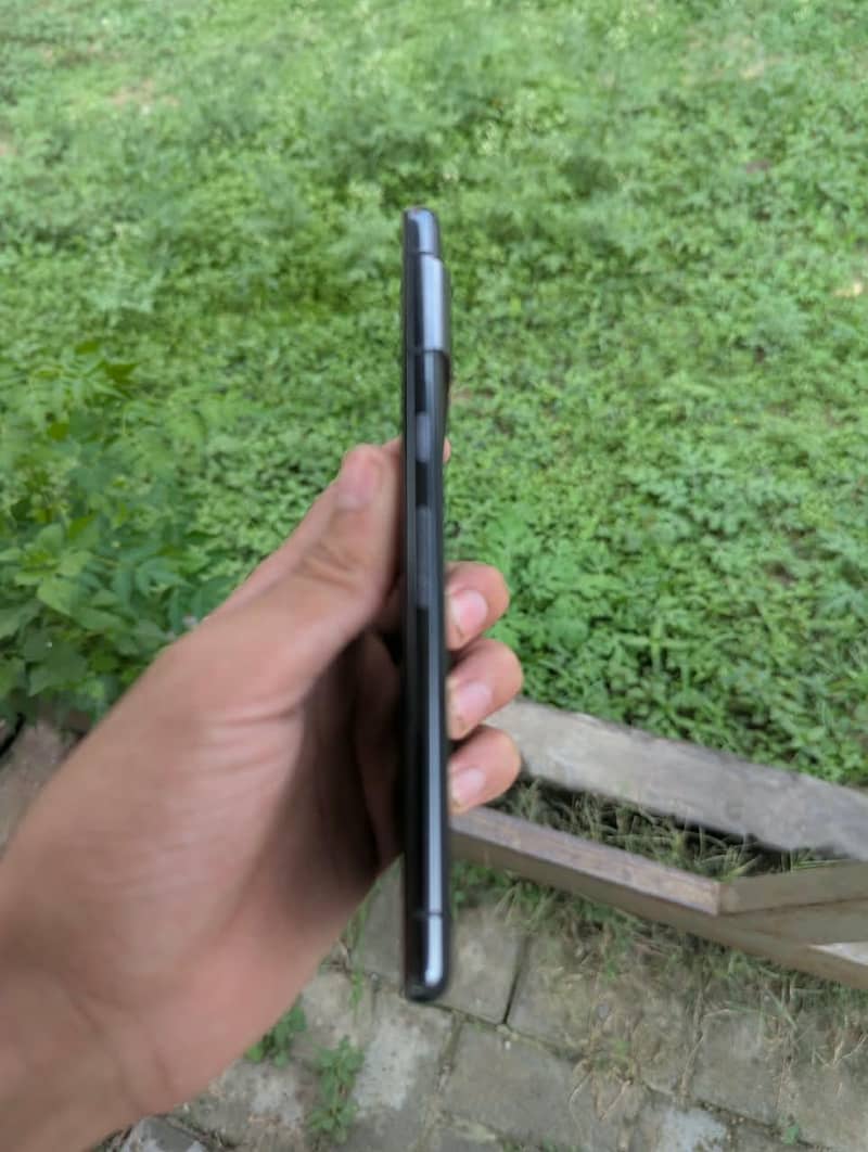 Google Pixel 7 Pro 6