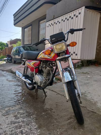 Honda CG 125 2025
