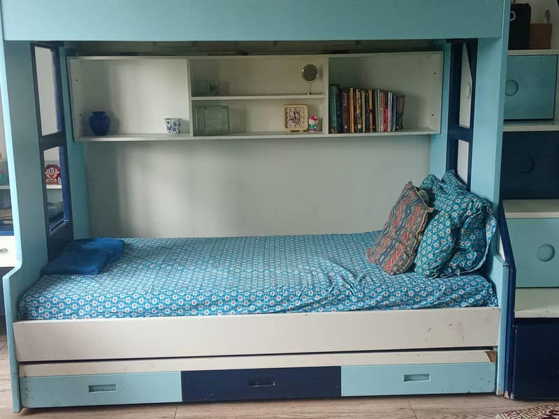 bunker bed 0