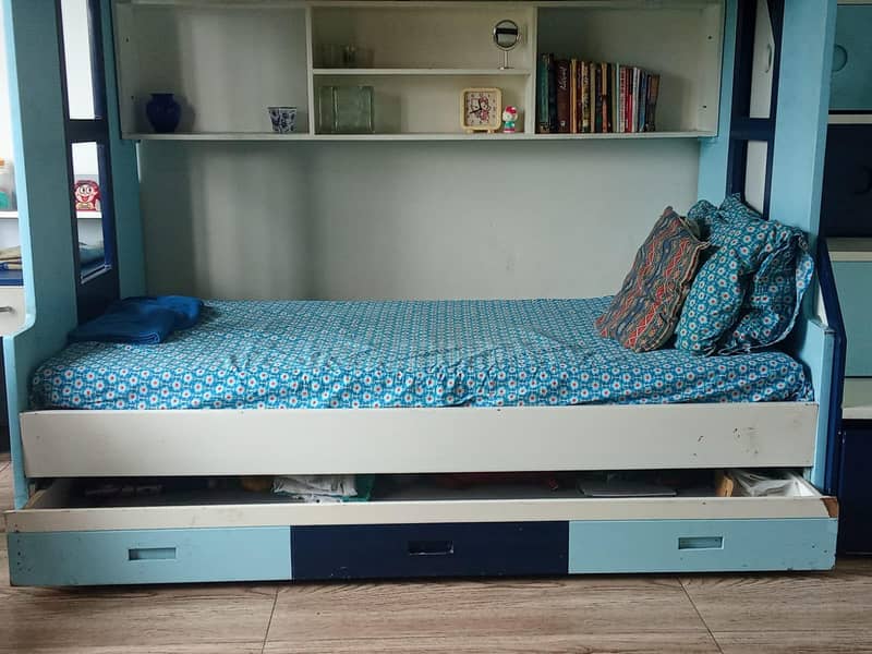 bunker bed 8